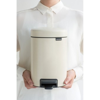 Brabantia Pedal Bin Almond - 12L