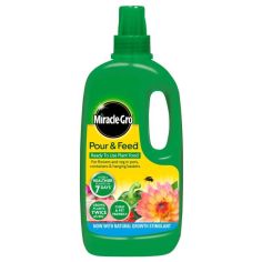MiracleGro Pour & Feed Plant Food - 1L