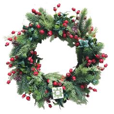 Classic Christmas Pine & Berry Wreath With 30 LED Lights Dia.45cm