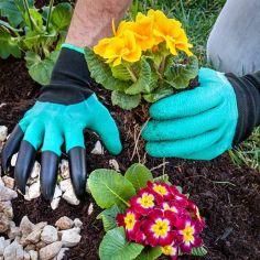 Gardening Gloves with Claws