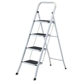 4 Step Stool / Ladder With Anti-Slip Treads