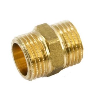 Brass Nipple -1 1/4"