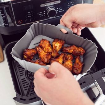 Reusable Silicone Air Fryer Liner – Rectangle I 19.5 × 12 × 7 cm - Each 