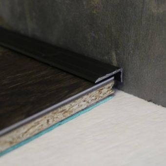 Trojan A31 Self-Adhesive Angle Edge 25x8mm – Black Finish