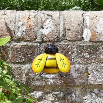 Bee Metal Garden Ornament – Hand Painted Wall Art