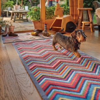 Hug Rug Chevron Eco-Friendly Indoor Doormat 65cm x 85cm – Washable Recycled Non-Slip Mat for Dirt and Moisture Control