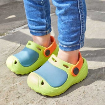 Junior Comfi Clog Size 6–7 – Lightweight EVA Garden and Outdoor Clogs with Heel Strap