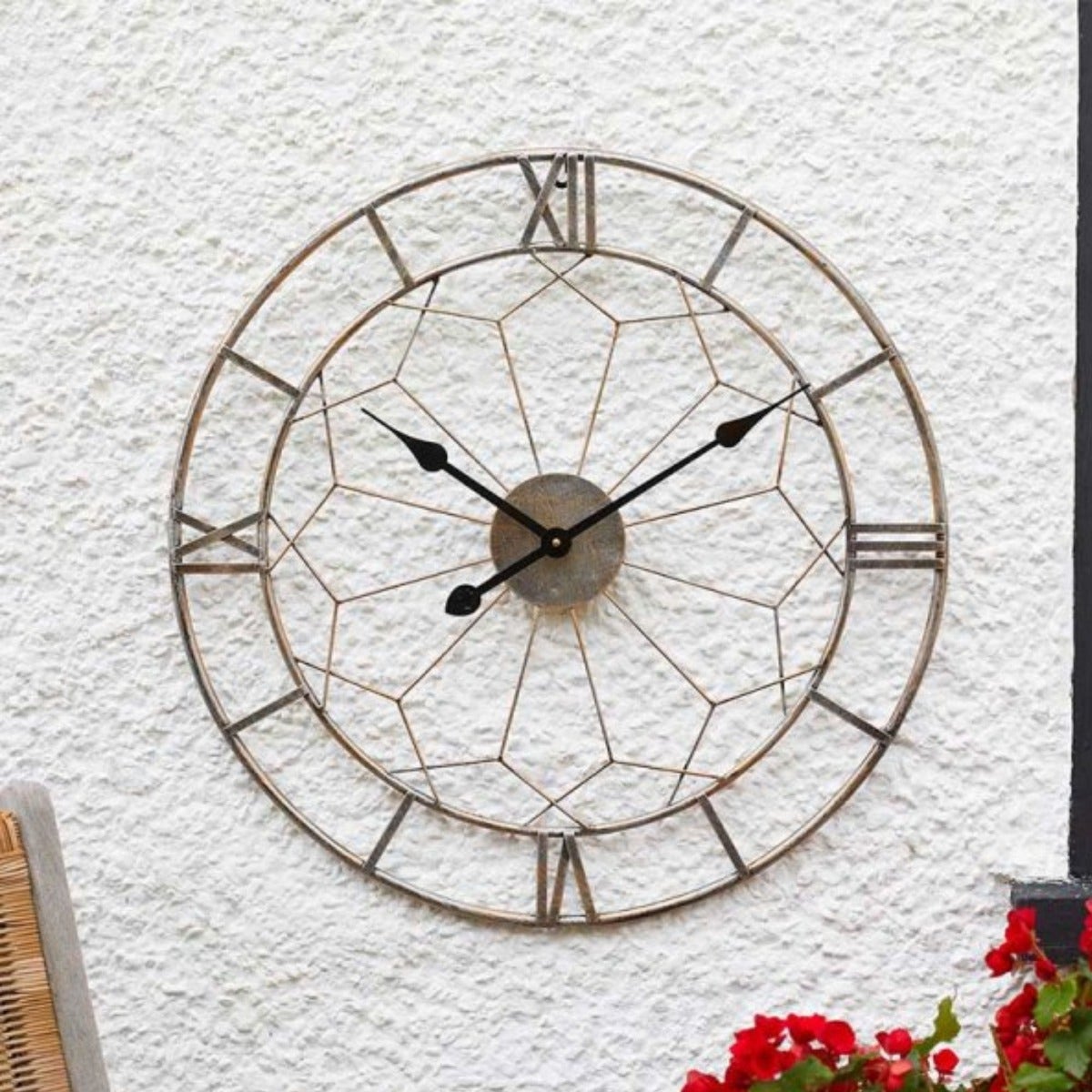 London 23.5 Inch Indoor Outdoor Wall Clock with Weather Resistant Metal Frame and Quartz Movement