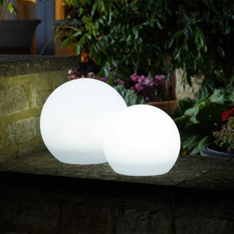Lunieres Orb Ex Large Solar Light