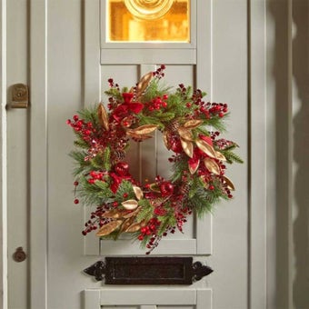 Christmas Ruby Velvet Wreath – 40cm