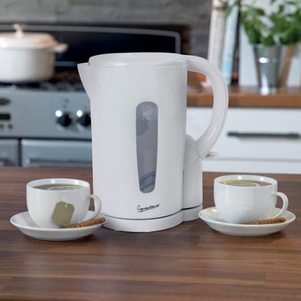 Signature S101 Cordless Jug Kettle 1.7L – White
