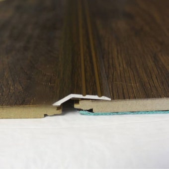 Trojan A45 Self-Adhesive Reducer 8mm – Sleek Walnut Aluminium Floor Transition Trim