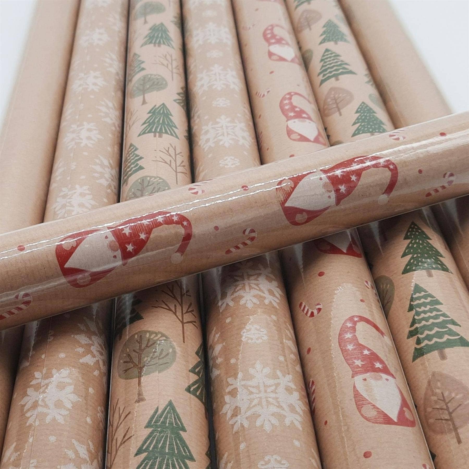 Christmas Wrapping Paper 70x200cm – 4 Assorted Festive Designs Featuring Santa Claus, Pines, Snowflakes and Plain Print