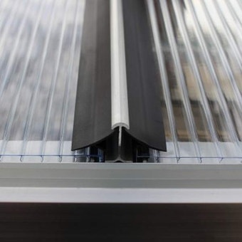 Vitavia Greenhouse Black Bar Capping